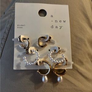 A New Day Gold and Pearl Earrings Set